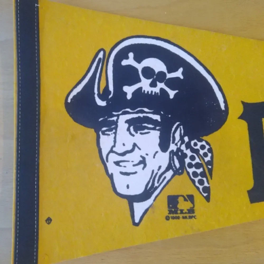Vintage 60s Pittsburgh Pirates MLB Pennant Flag